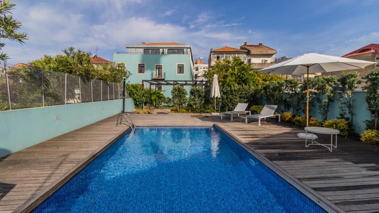Central Studio W/ Pool, Ac & Patio By Lovelystay Порто Екстериор снимка